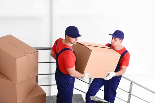 South Hornchurch man with van removal for flexible local relocations and deliveries