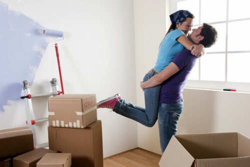Man with van service for flat and house removals in South Hornchurch
