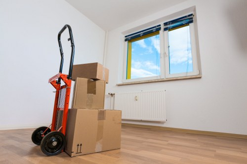 Acknowledgement of a service complaint during a move